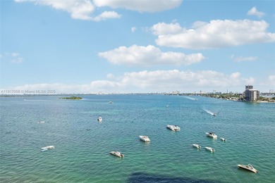 Experience 42nd-floor living with stunning, unobstructed views