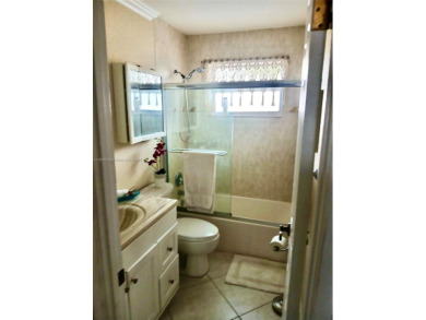 Beautifully remodeled 2 bedroom / 2 bathroom Co-Op in a 55+