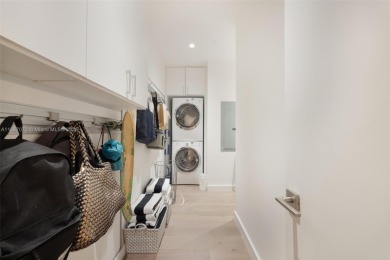 The crown jewel of PH602 at Marea is its private rooftop pool