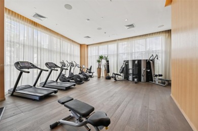 The crown jewel of PH602 at Marea is its private rooftop pool