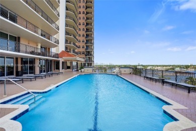 Spacious 3 bed, 2.5 bath condo at 100 S Birch Rd #906B with