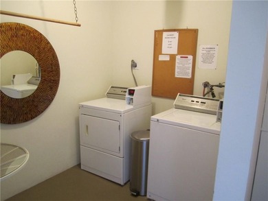 AWESOME!!  5th Flr amazing panoramic views of the Intracoastal