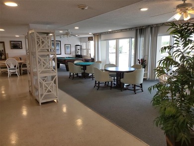 AWESOME!!  5th Flr amazing panoramic views of the Intracoastal