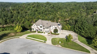 Custom-built Lake Tuscaloosa estate with 7,981 sq. ft. on 1.40