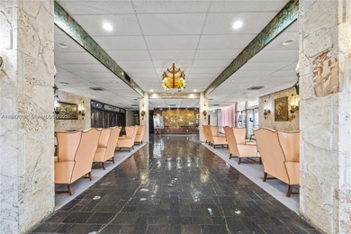 Beautiful & updated one bedroom condo in great community of