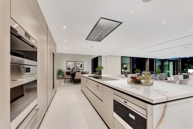 An architectural showpiece in the prime location of Historic