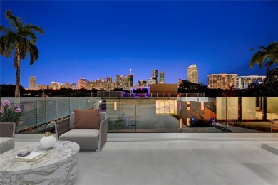 An architectural showpiece in the prime location of Historic