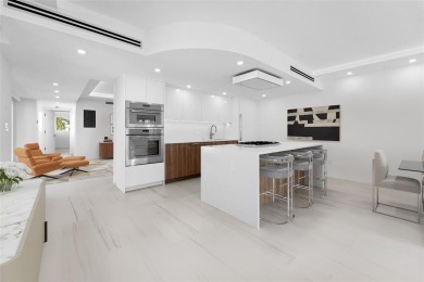 NEW WATERFRONT TOWNHOME situated in Ft. Lauderdale's Las Olas