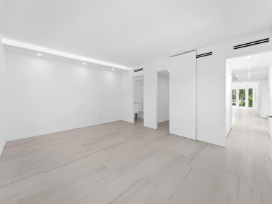 NEW WATERFRONT TOWNHOME situated in Ft. Lauderdale's Las Olas