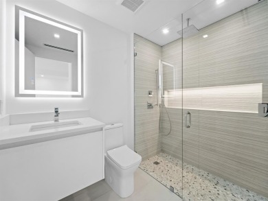 NEW WATERFRONT TOWNHOME situated in Ft. Lauderdale's Las Olas