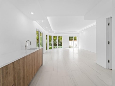 NEW WATERFRONT TOWNHOME situated in Ft. Lauderdale's Las Olas