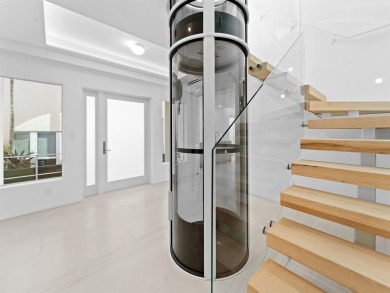 NEW WATERFRONT TOWNHOME situated in Ft. Lauderdale's Las Olas