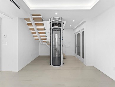 NEW WATERFRONT TOWNHOME situated in Ft. Lauderdale's Las Olas