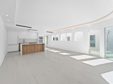 NEW WATERFRONT TOWNHOME situated in Ft. Lauderdale's Las Olas