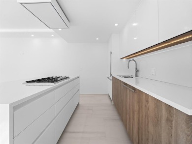 NEW WATERFRONT TOWNHOME situated in Ft. Lauderdale's Las Olas