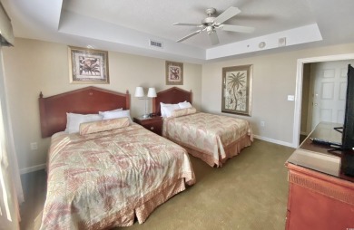 Popular three-bedroom, three-bath lock-out floor plan that