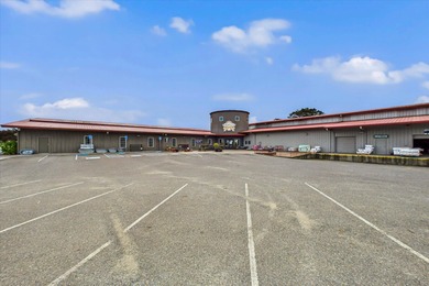 Exceptional commercial opportunity at the gateway to the iconic