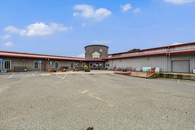 Exceptional commercial opportunity at the gateway to the iconic