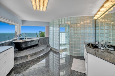 Experience breathtaking 180-degree, unobstructed views of the