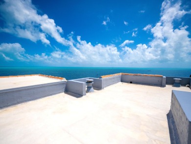 Experience breathtaking 180-degree, unobstructed views of the