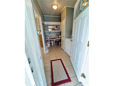 In the desirable Saddleback Mobile Estates  perfect blend of