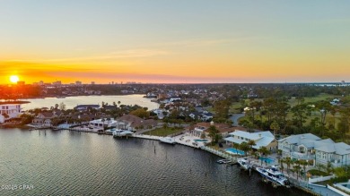 Exquisite Bayfront Estate in Bay Point, Florida Experience the