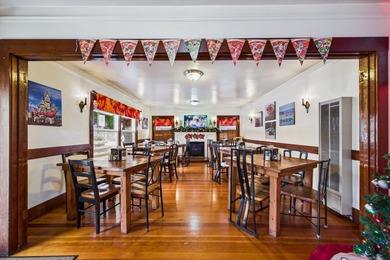 Turnkey pizza shop in the heart of Arcata! Dutchy's Pizza is a