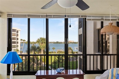 LARGE 3 BED / 3 BATH SIESTA KEY WATERVIEW CONDO AT A GREAT