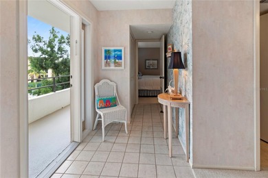LARGE 3 BED / 3 BATH SIESTA KEY WATERVIEW CONDO AT A GREAT