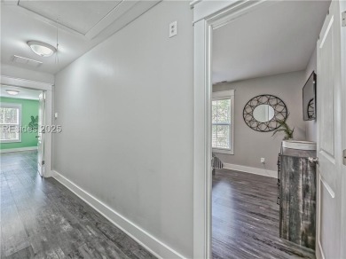 *** Folly Field Rental Machine built in 2019! Buxton Floorplan