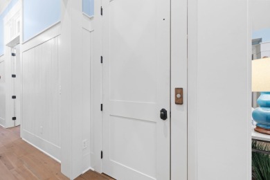 An exceptional WaterColor property, with all the trappings of a