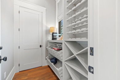 An exceptional WaterColor property, with all the trappings of a