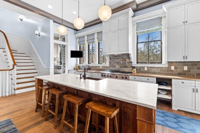 An exceptional WaterColor property, with all the trappings of a