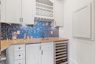 An exceptional WaterColor property, with all the trappings of a