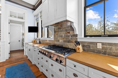 An exceptional WaterColor property, with all the trappings of a