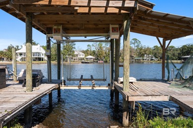 **Fish River Retreat with Apartment & Boathouse**Welcome to your
