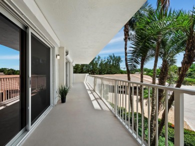 This inviting residence at the Islander Club of Longboat Key