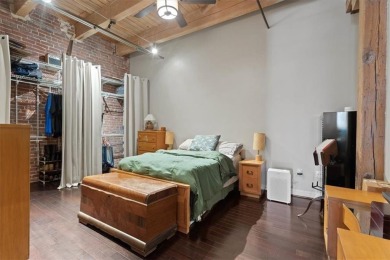 Modern amenities, 3rd-floor views, plus the entire downtown