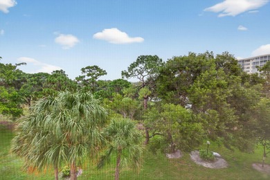 Move-in ready 2BR/2BA Palm Aire condo with expansive views. The