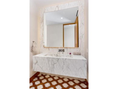 A Modern Waterfront Estate of exceptional scale and design