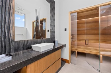 A Modern Waterfront Estate of exceptional scale and design