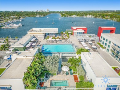 Beautiful studio at Costa Hollywood Resort. Fashionably