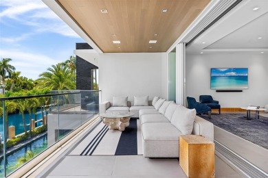 A Modern Waterfront Estate of exceptional scale and design