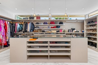 A Modern Waterfront Estate of exceptional scale and design