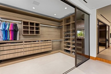 A Modern Waterfront Estate of exceptional scale and design