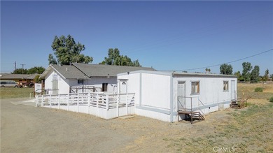 Church building of approx. 2,000 sq ft with Modular home and 2