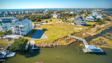 Custom-built 4BR/4.5BA coastal home in a sought-after North