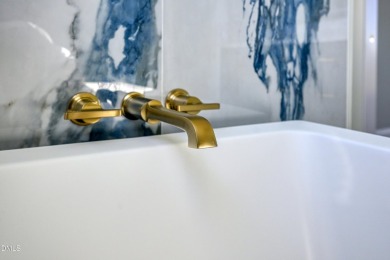 Custom-built 4BR/4.5BA coastal home in a sought-after North