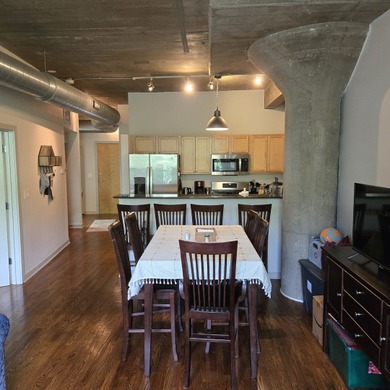 2 bedroom 2 bath unit in University Commons development on West