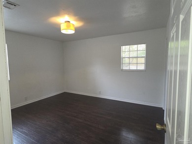 3 Bedrooms, 1 1/2 baths, inground pool that is about 1 year old